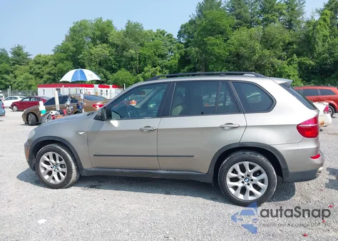 2012 BMW X5 xDrive35I/xDrive35I Premium/xDrive35I Sport Activity из США, поврежденный, VIN 5UXZV4C5XCL761191